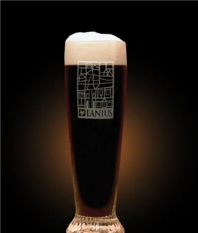 Pivo Scotch Ale 16° v pohári